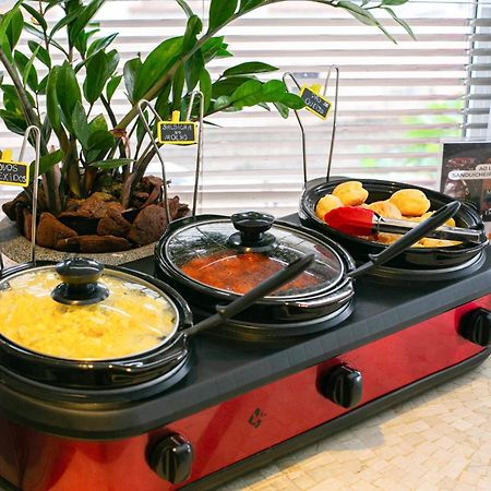 I-Hotel 피라시카바 외부 사진