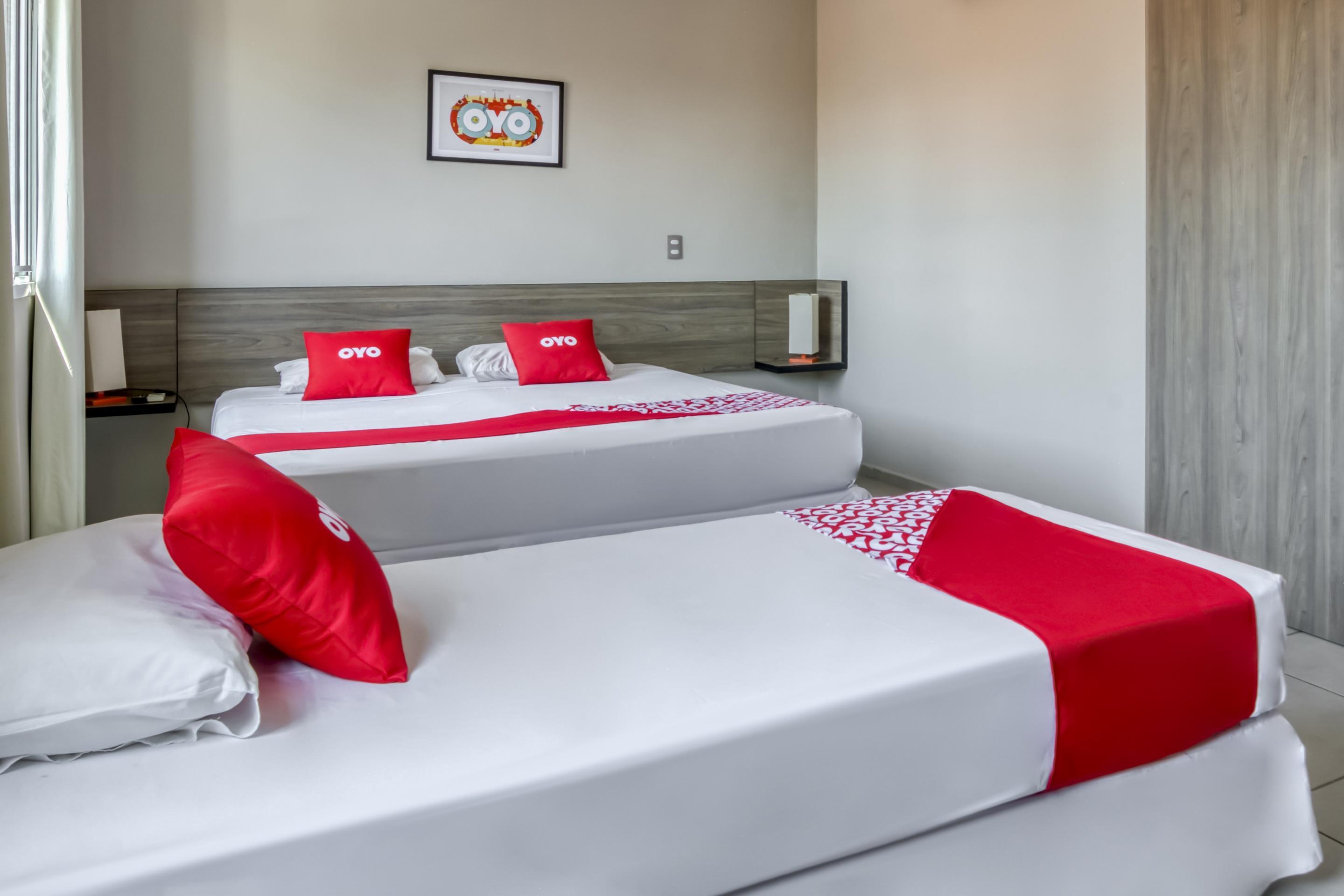 I-Hotel 피라시카바 외부 사진